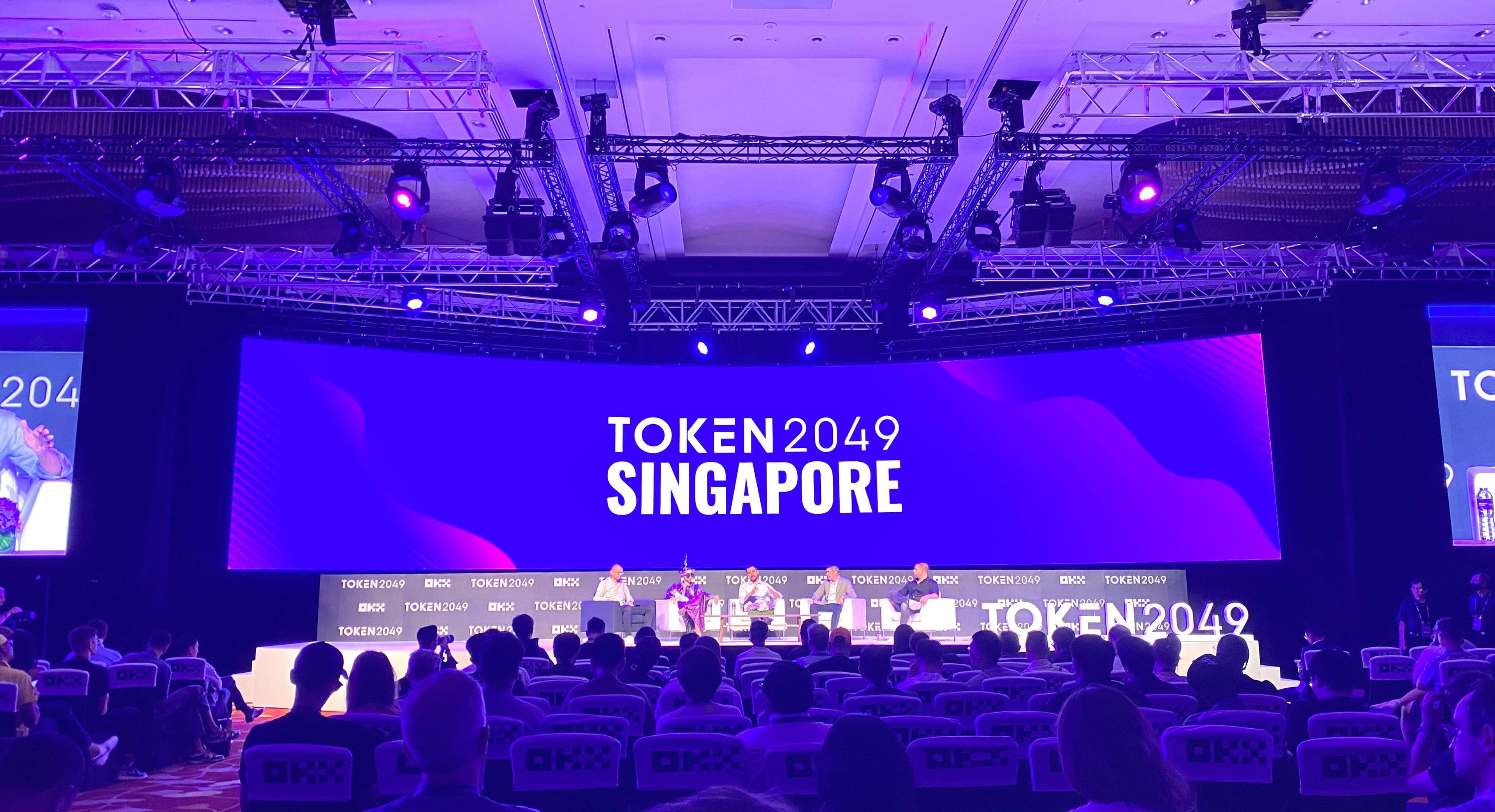 Token2049 见闻录：东升西降，行业八卦与办会生意经