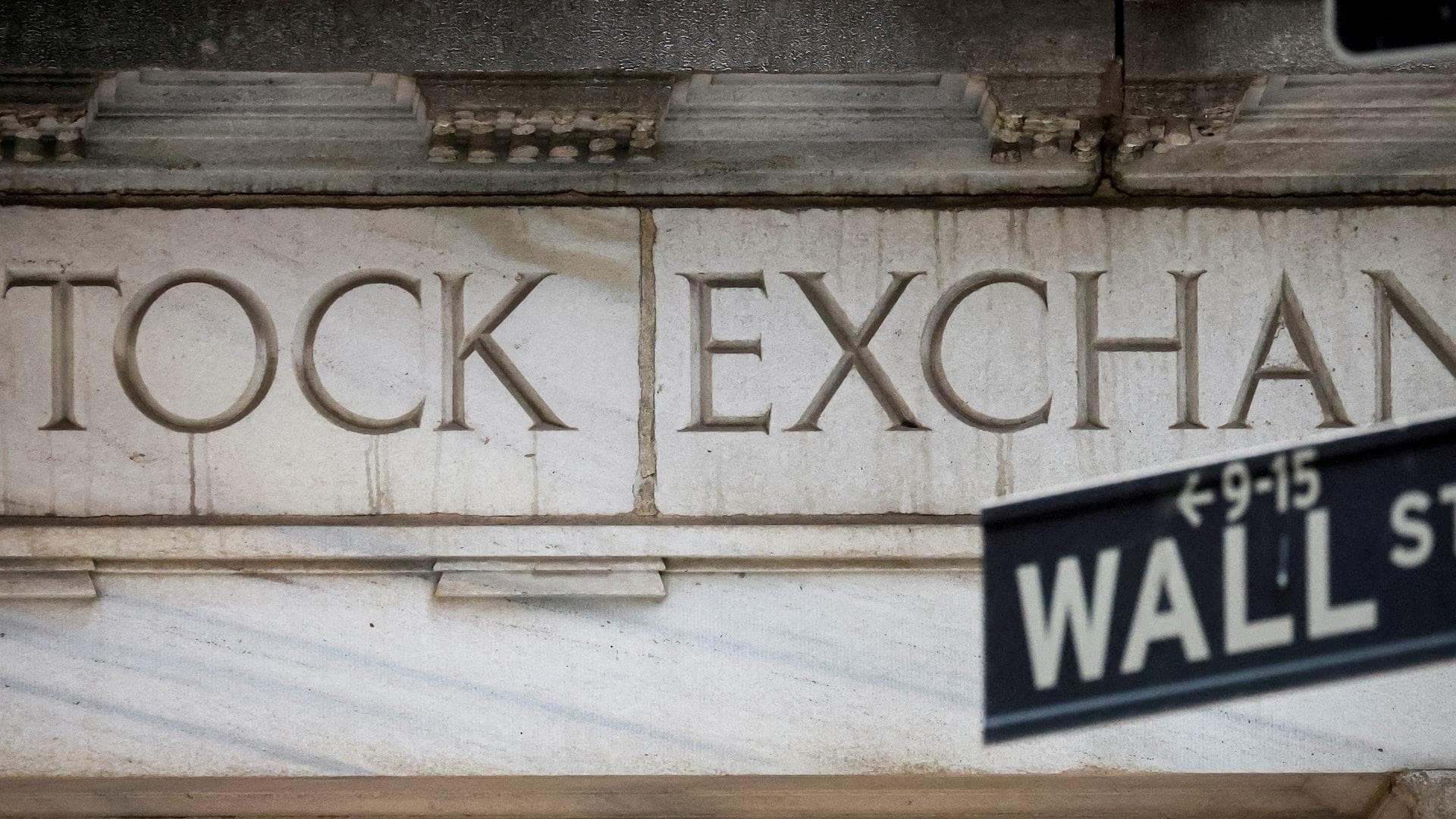 拒绝 FOMO 情绪：数据揭示市场处于牛市早期，山寨季尚未到来