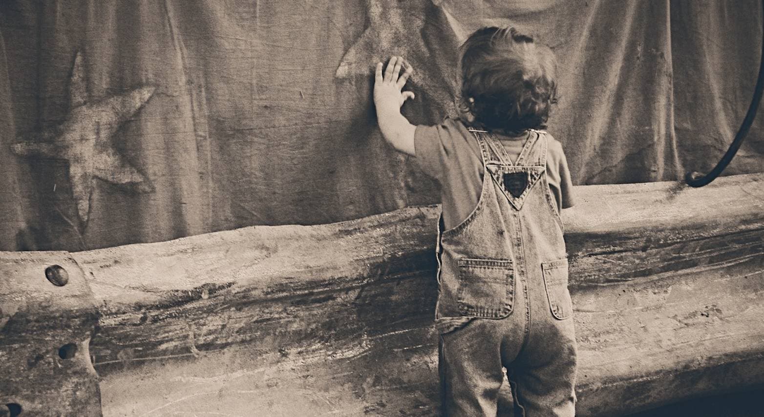 无声之处等惊雷：Web3 Social 的机遇与使命