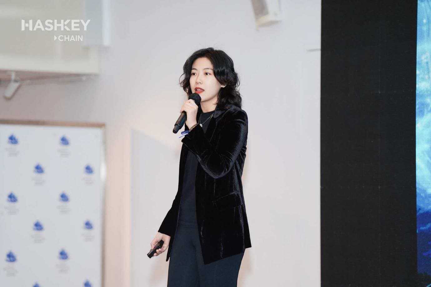 破浪前行：HashKey Eco Labs 负责人 Kay 在 Web3 Voyage 活动中描绘 Web3 大航海时代蓝图