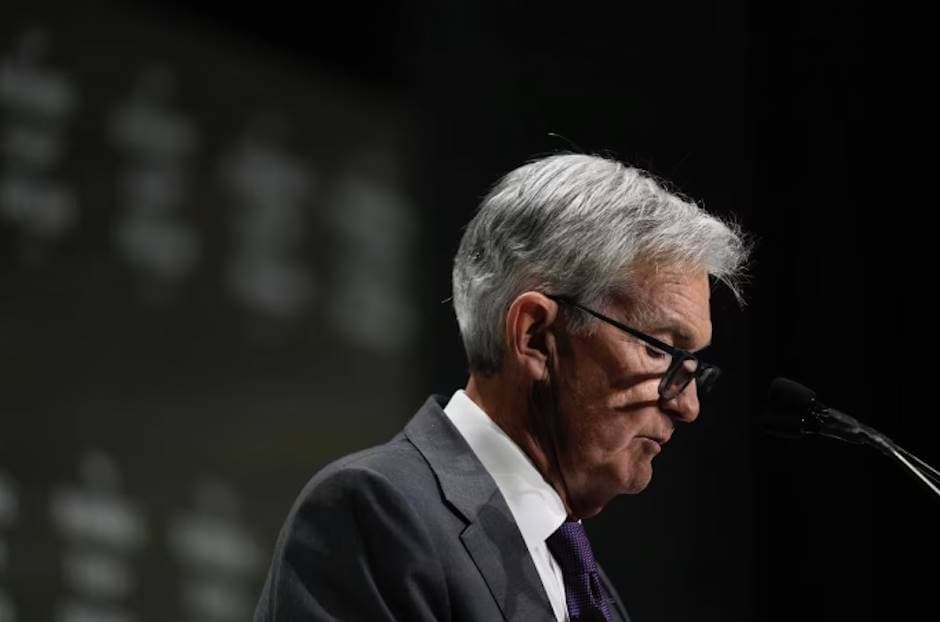 上一次美国总统如此施压美联储，是 1971 年的尼克松，两年后美国进入滞胀时代