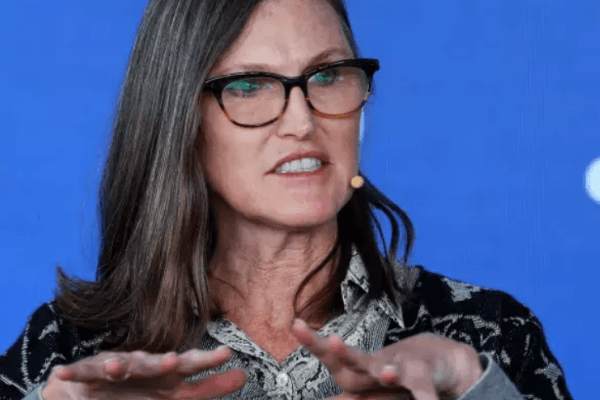 扛不住了，“木头姐”公开致信美联储：应对通胀的政策有误