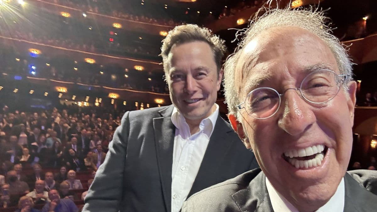 华尔街传奇投资人 Ron Baron 重仓马斯克:赚 120 亿还不够,还要再押 10 年