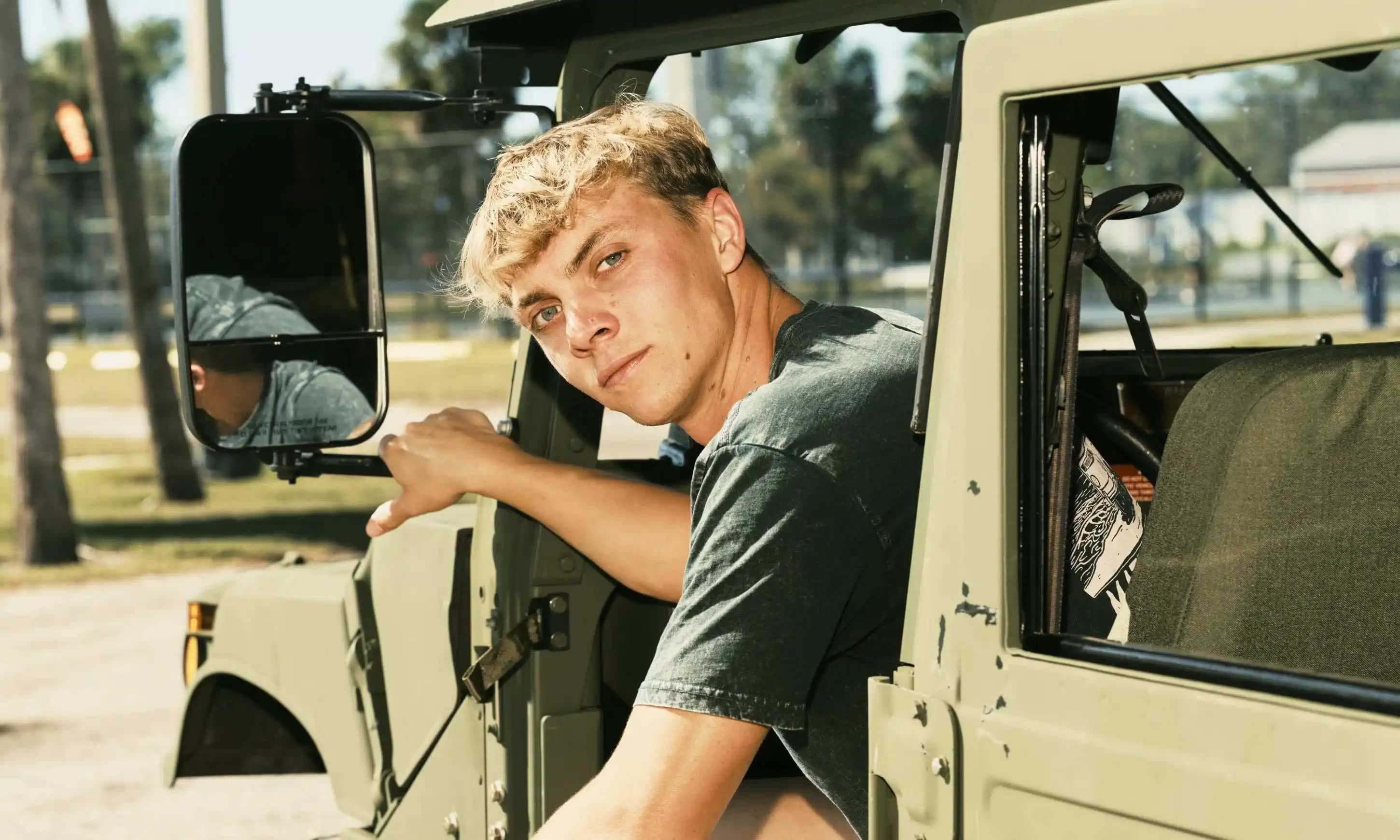 美国大兵投资实录:导弹与 K 线齐飞,军事基地成全美炒币最疯地带